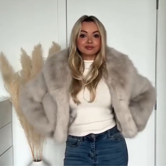 ZARA SHORT FAUX FUR LAPEL
COLLAR COAT - Picture 12 of 15